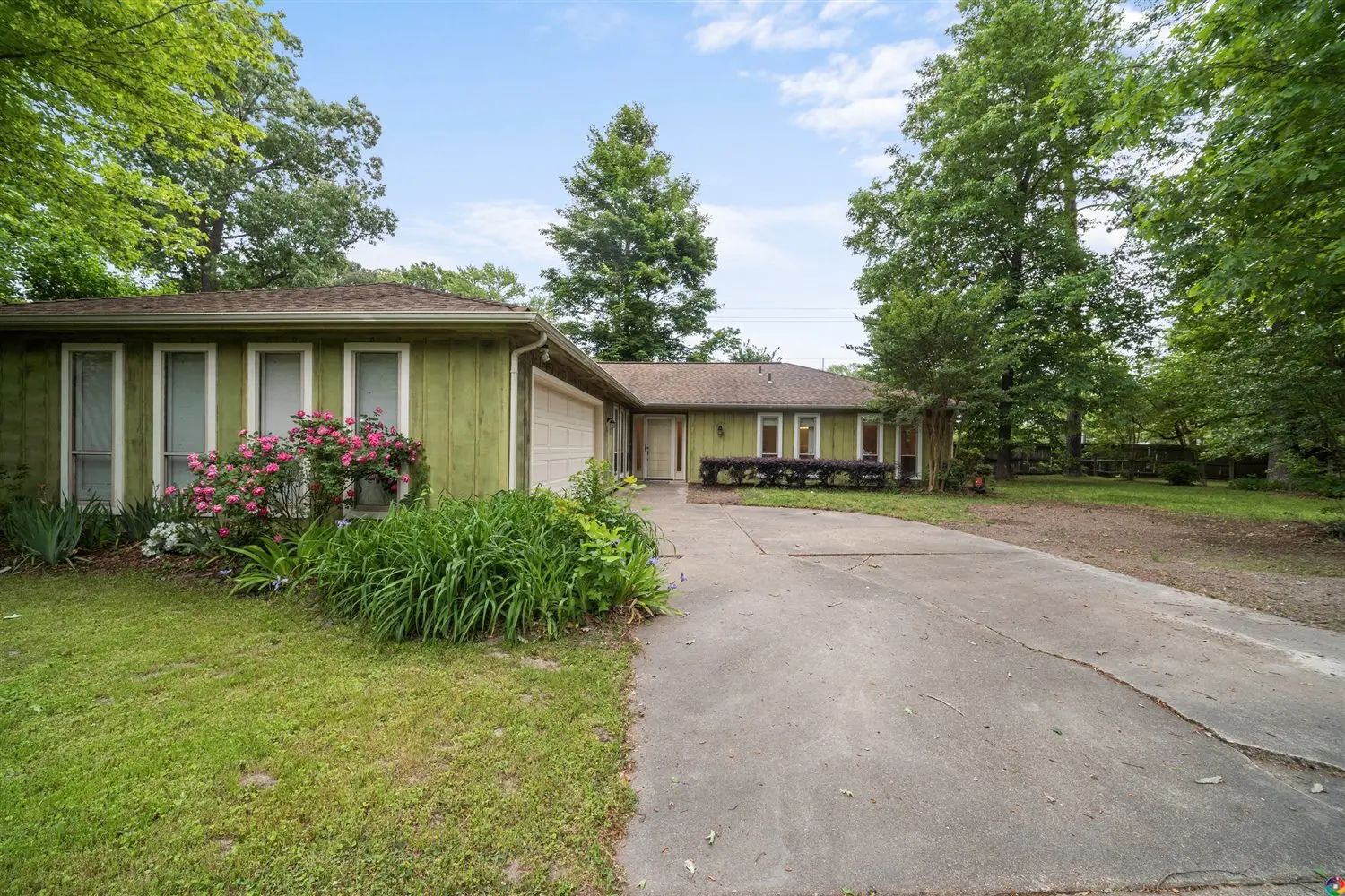 1212 Whispering Waters Way, Colonial Oaks, Virginia Beach, VA